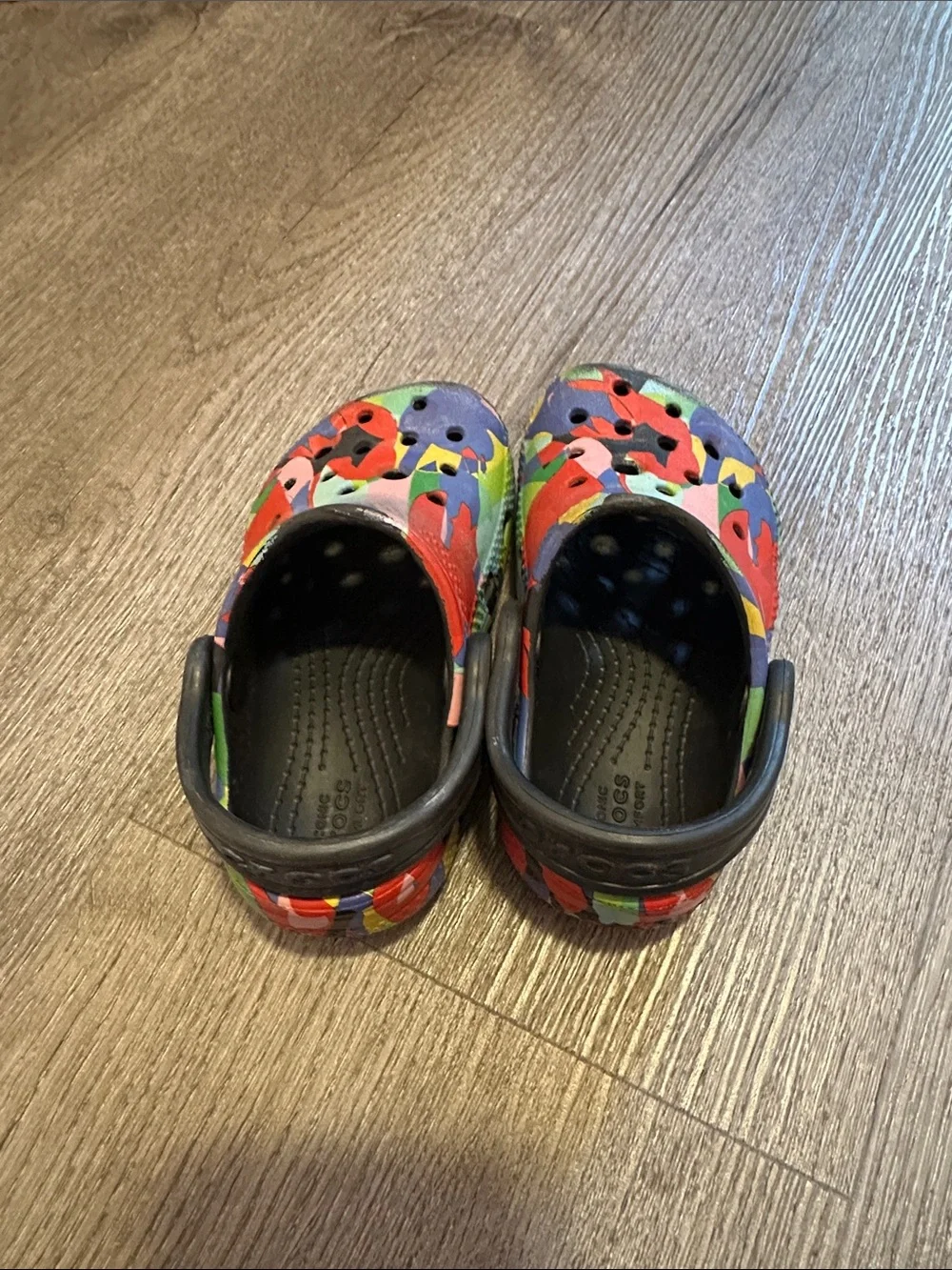 Kids Crocs- Size C6